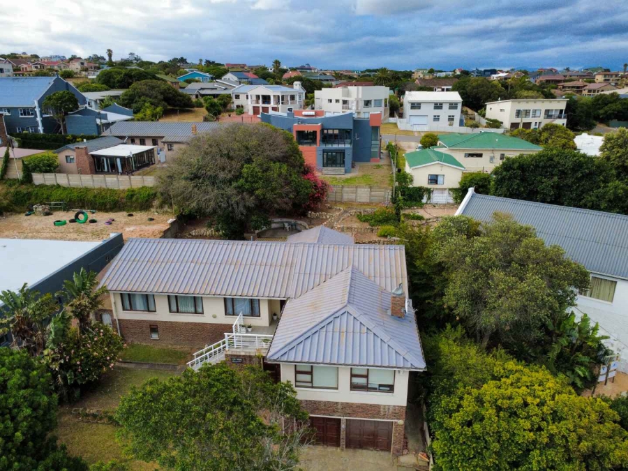 3 Bedroom Property for Sale in Stilbaai Wes Western Cape